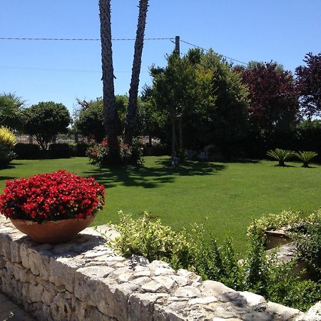 Masseria Casale Dei Fornici โปลีญาโนอามาเร ภายนอก รูปภาพ