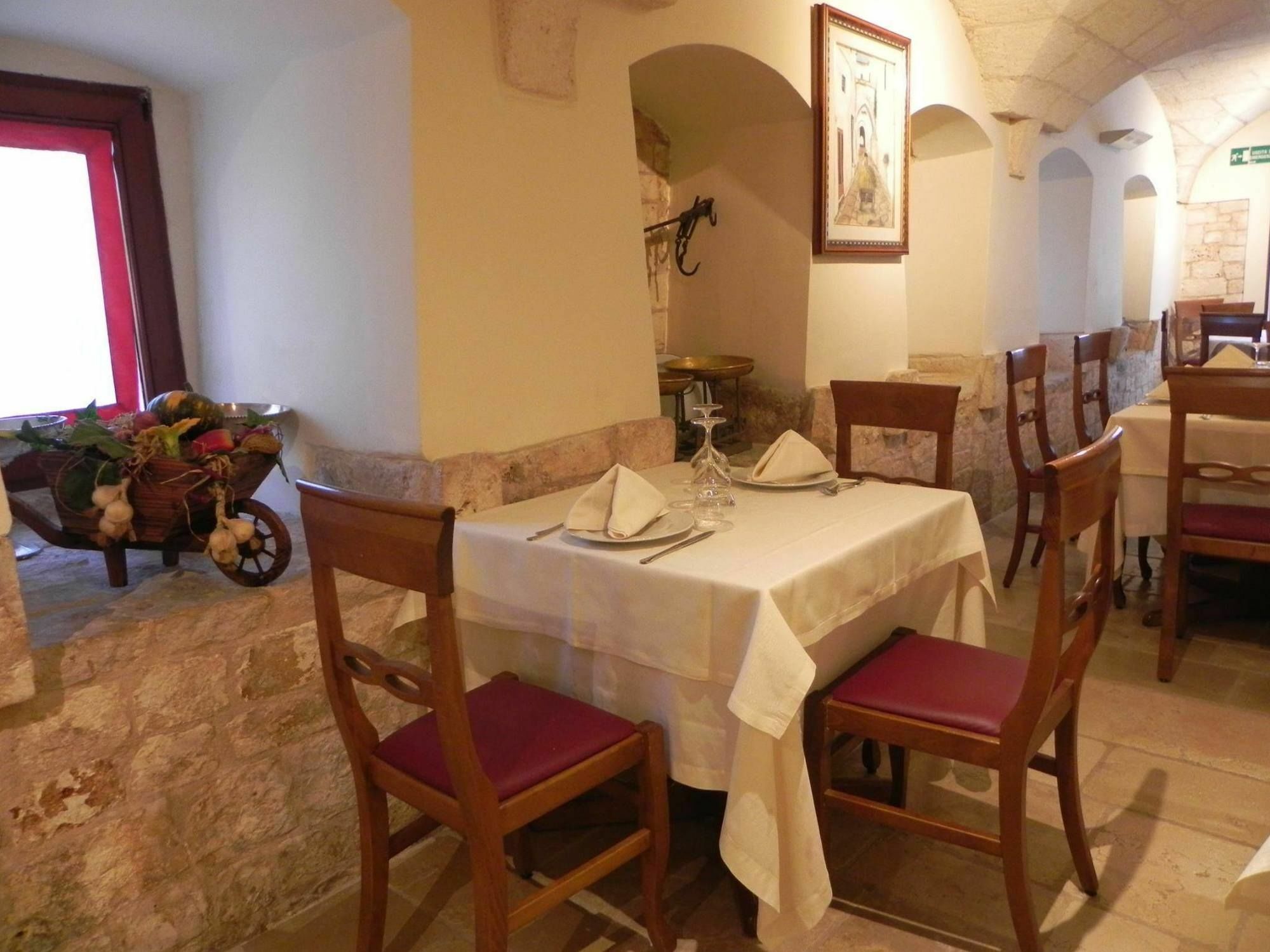Masseria Casale Dei Fornici โปลีญาโนอามาเร ภายนอก รูปภาพ